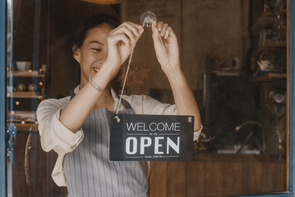 Bridging the Gap from Employee to Entrepreneur!